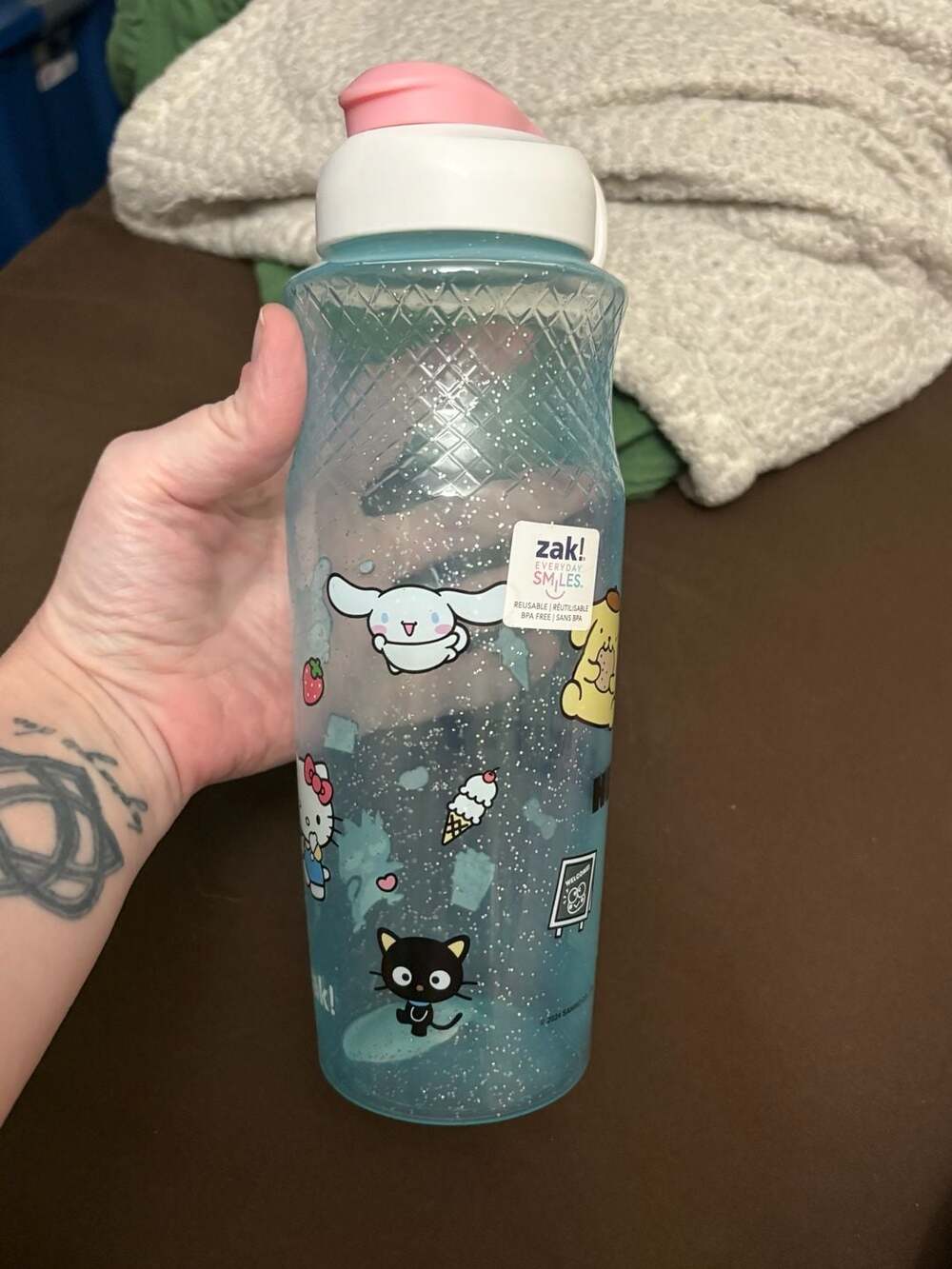 Hello Kitty And Friends Water Bottle 30oz - Zak!